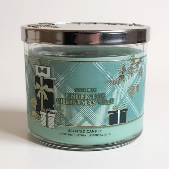Bath & body work White Barn UNDER THE CHRISTMAS TREE Large 3-Wick Candle New - Picture 2 of 2